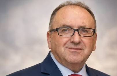 Il medico che ha cambiato Agropoli non era un santo né un profeta: ha lasciato un vuoto immenso